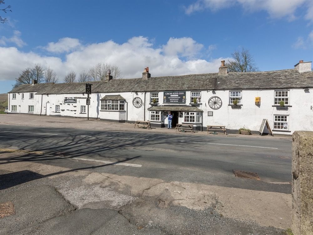 The Cross Keys Inn Tebay  Buitenkant foto